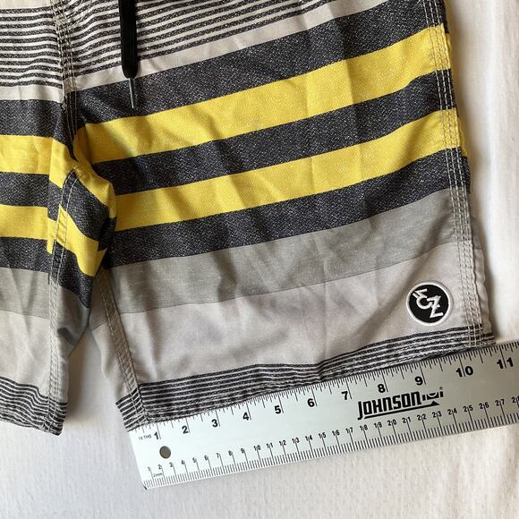 Ezekiel Men Swimming Trunks 32 Gray Striped Bermuda Board Shorts Logo 8" Inseam - Picture 4 of 9